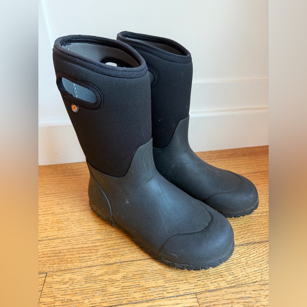 Kids Black Waterproof Bogs Boots